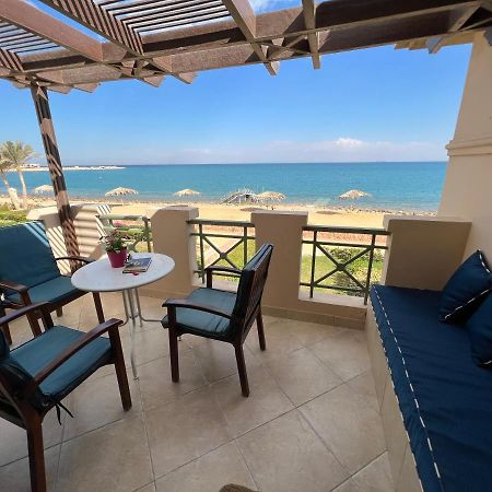 Amazing Beachfront Townhouse Chalet Ain Sokhna Lavista 1 Ain Suchna Exterior foto